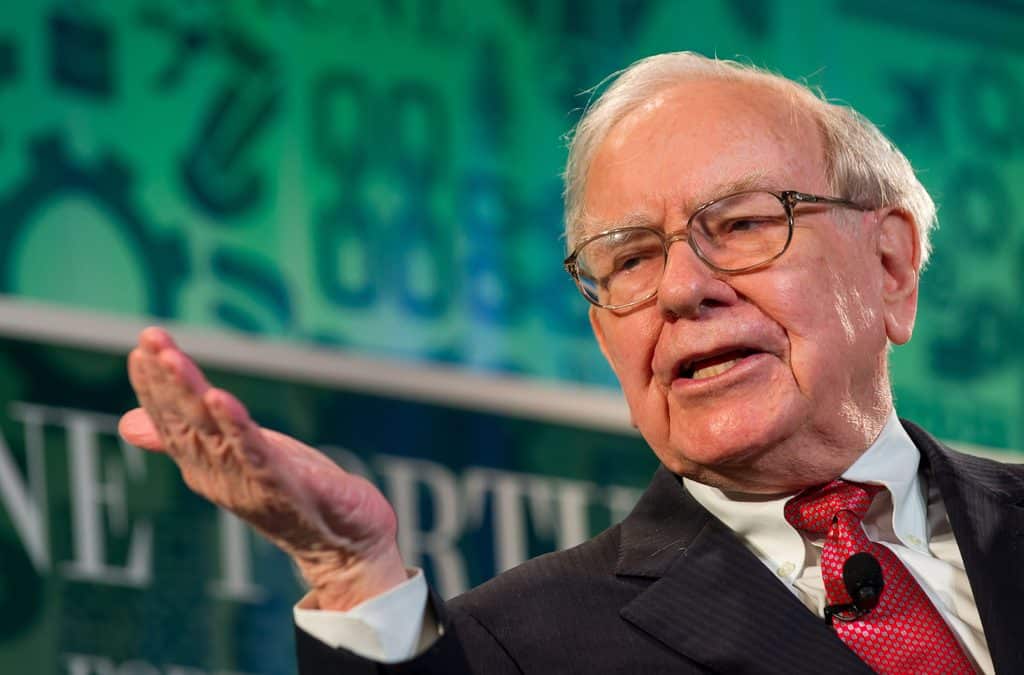 What Can You Learn From Warren Buffet to Improve Your Personal Finances?