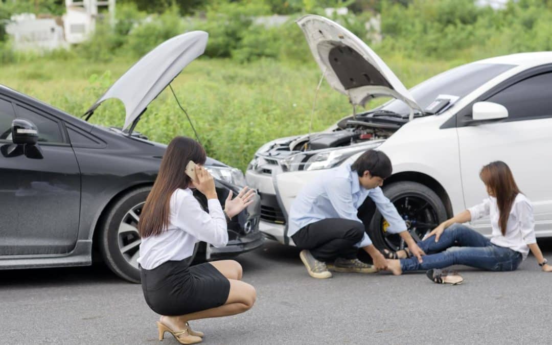 When and how can a car accident attorney help you with your accident case?