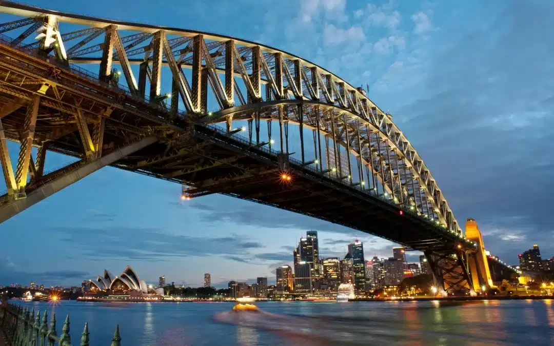 Experts Examine Why So Many Are Moving To Australia