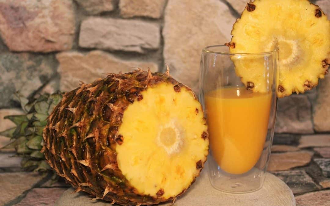 Stop What You’re Doing And Try This Tasty Turmeric Smoothie!